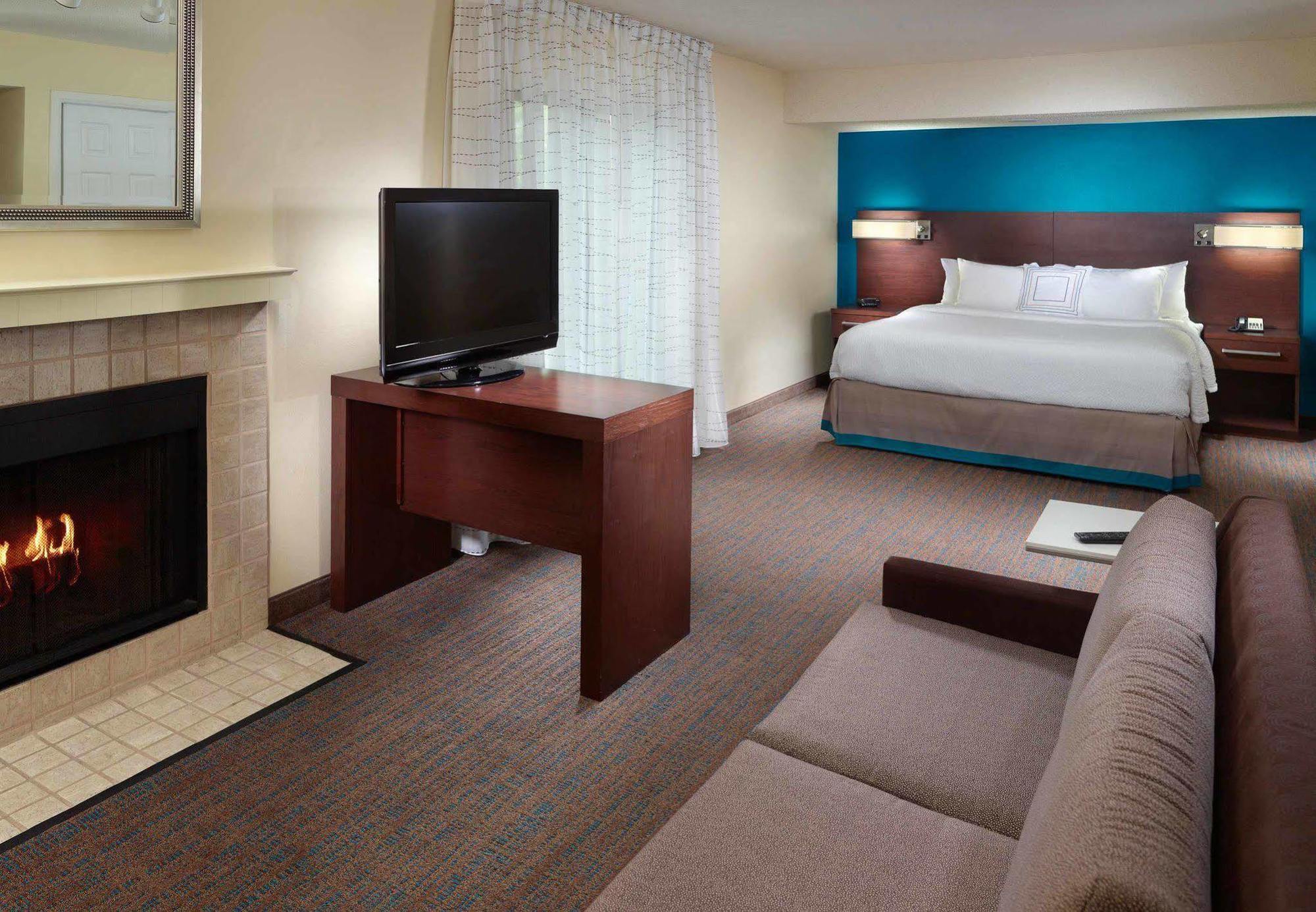Residence Inn By Marriott Nashville Airport Экстерьер фото